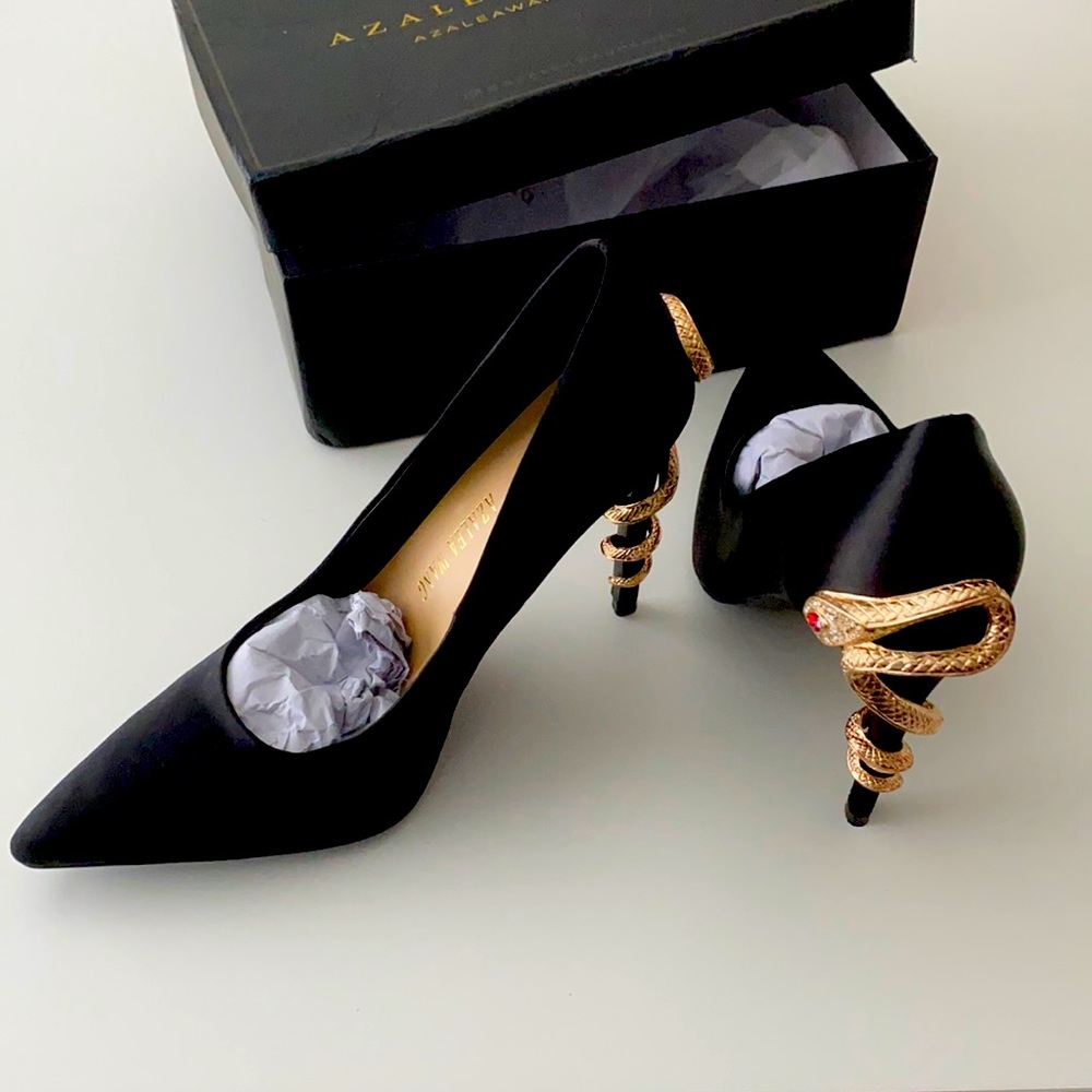 Black Stiletto Pumps with Golden Snake on heel